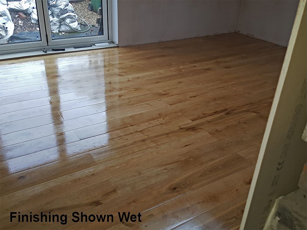 Engineered Oak Flooring 180 x 20/6mm
